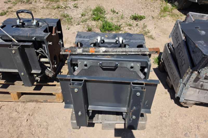 OmecoHub - Immagine BOMAG BF600P-2